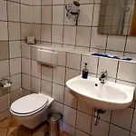 Am Jagdschloss Whg 2 Lancken-Granitz